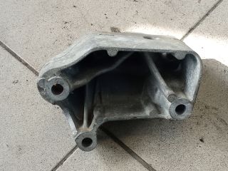 bontott VW GOLF V Váltó Tartó Bak (Pozíciófüggetlen)