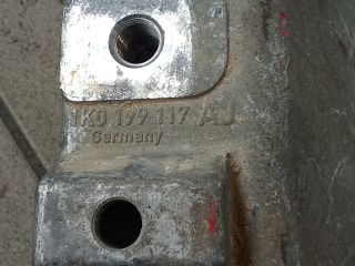 bontott VW GOLF V Váltó Tartó Bak (Pozíciófüggetlen)