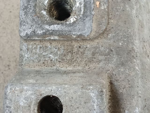 bontott VW GOLF V Váltó Tartó Bak (Pozíciófüggetlen)