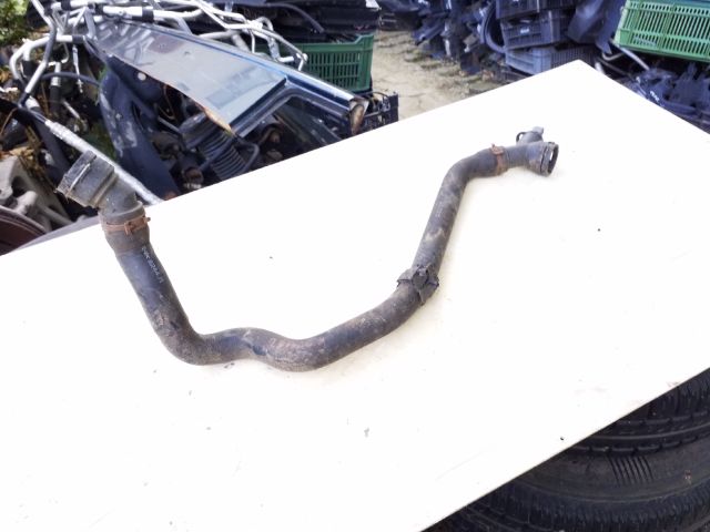 bontott VW GOLF V Vízcső