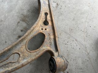 bontott VW GOLF V Bal első Lengőkar