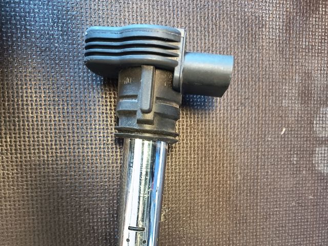 bontott VW GOLF V Gyújtótrafó