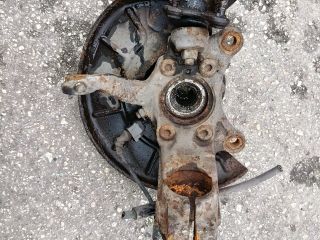 bontott VW GOLF V Jobb első Csonkállvány Kerékaggyal