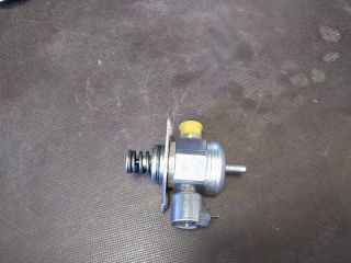 bontott VW GOLF V Nagynyomású Szivattyú