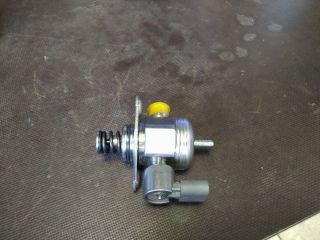 bontott VW GOLF V Nagynyomású Szivattyú