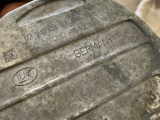 bontott VW GOLF V Vákumpumpa