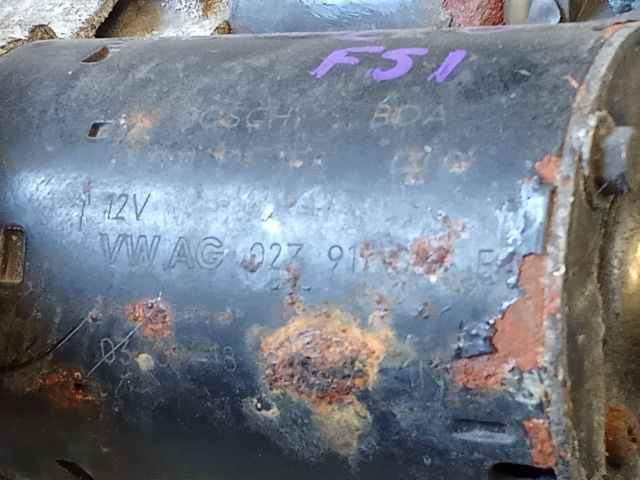 bontott VW GOLF V Önindító