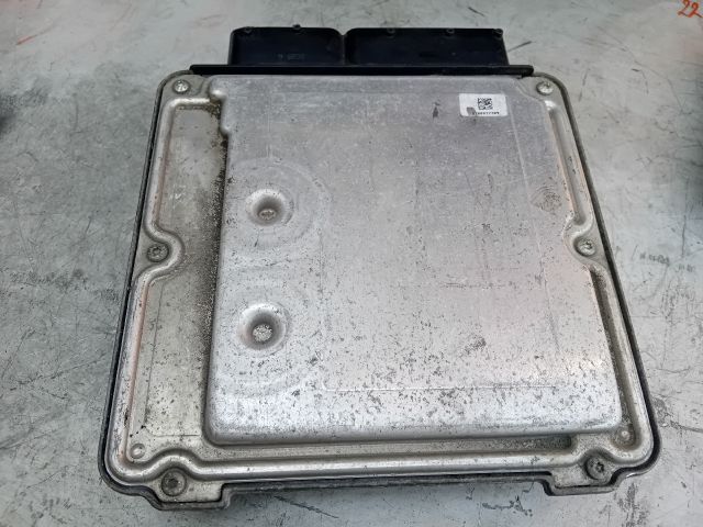 bontott VW GOLF V Motorvezérlő