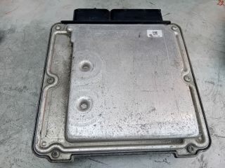 bontott VW GOLF V Motorvezérlő