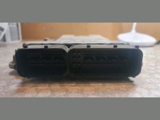 bontott VW GOLF V Motorvezérlő