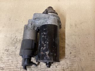 bontott VW GOLF V Önindító