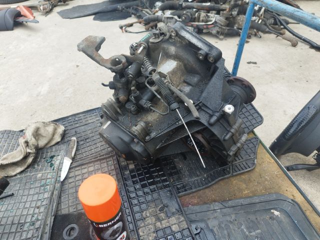 bontott VW GOLF V Váltó (Mechanikus)