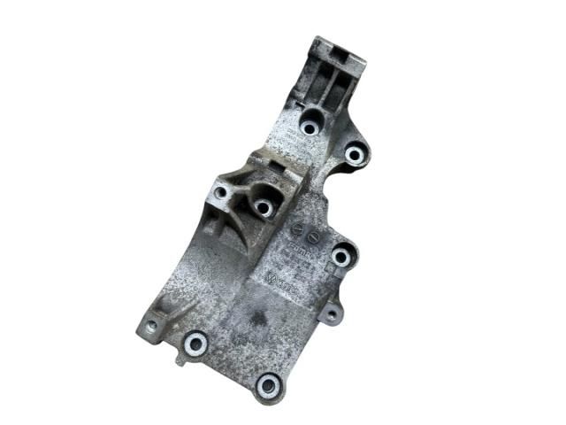 bontott VW GOLF V Generátor Tartó Bak