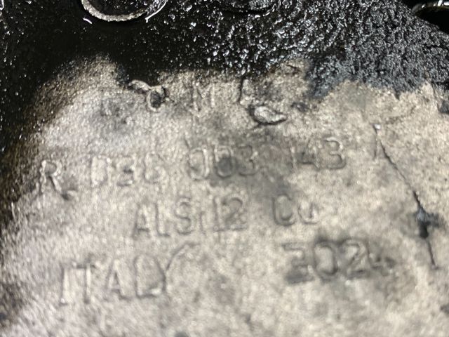 bontott VW GOLF V Generátor Tartó Bak