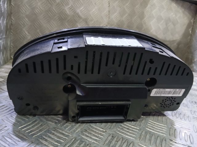 bontott VW GOLF V Kilométeróra