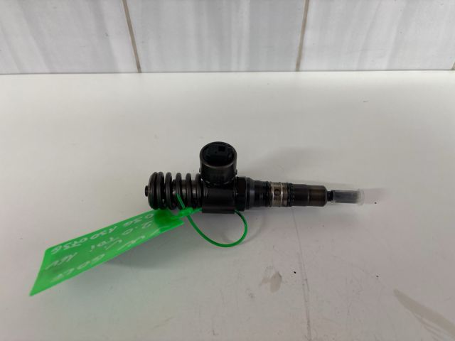 bontott VW GOLF V Porlasztó (1 db)