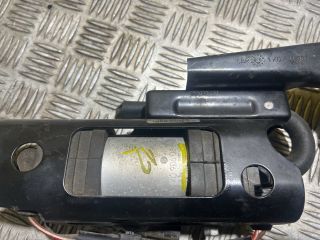 bontott VW GOLF V Üzemanyag Szivattyú