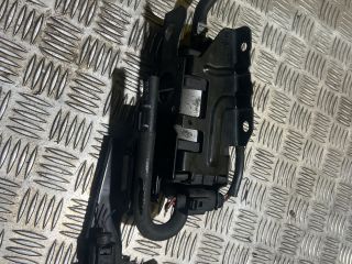 bontott VW GOLF V Üzemanyag Szivattyú