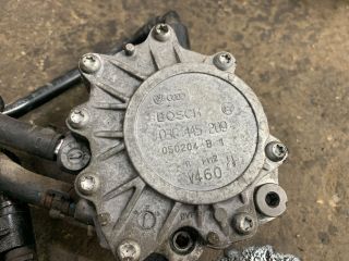 bontott VW GOLF V Vákumpumpa