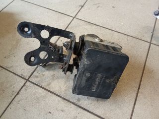 bontott VW GOLF V ABS Kocka