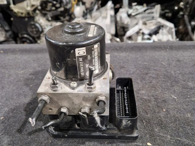 bontott VW GOLF V ABS Kocka