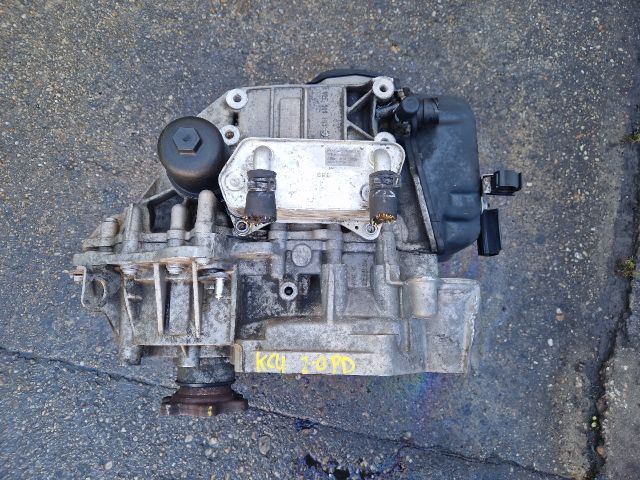 bontott VW GOLF V Automata Váltó