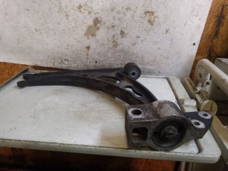 bontott VW GOLF V Bal első Lengőkar