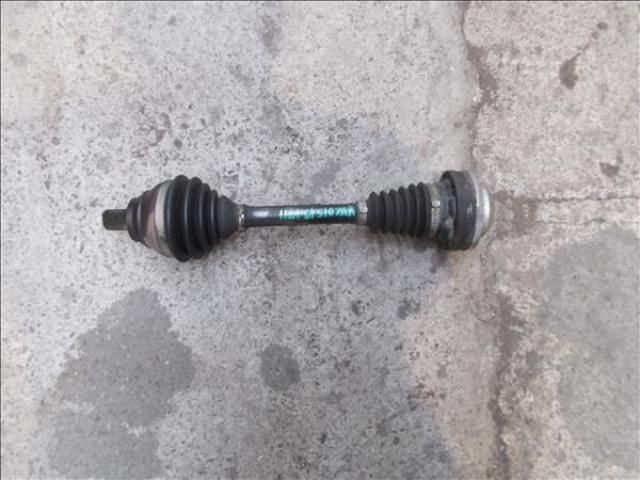 bontott VW GOLF V Bal Féltengely