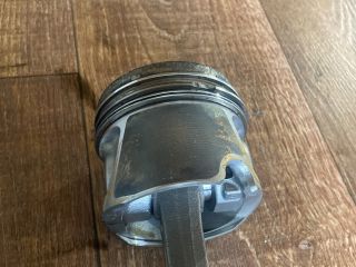 bontott VW GOLF V Dugattyú és Hajtókar