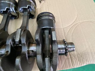 bontott VW GOLF V Dugattyú, Hajtókar és Főtengely