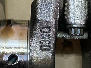 bontott VW GOLF V Dugattyú, Hajtókar és Főtengely