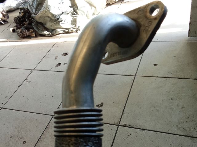 bontott VW GOLF V EGR Hűtő Cső