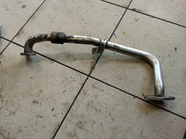 bontott VW GOLF V EGR Hűtő Cső