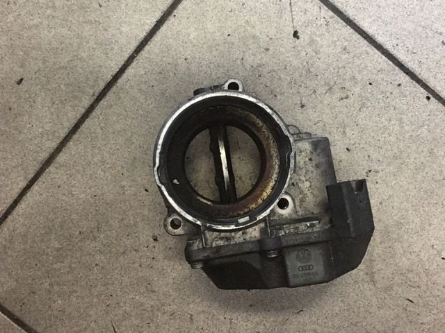 bontott VW GOLF V Fojtószelep (Elektromos)