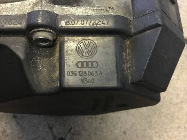 bontott VW GOLF V Fojtószelep (Elektromos)