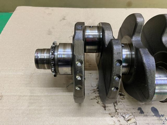 bontott VW GOLF V Főtengely (Magában)