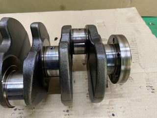 bontott VW GOLF V Főtengely (Magában)