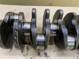 bontott VW GOLF V Főtengely (Magában)