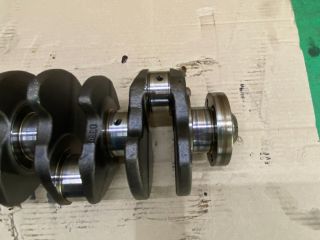 bontott VW GOLF V Főtengely (Magában)