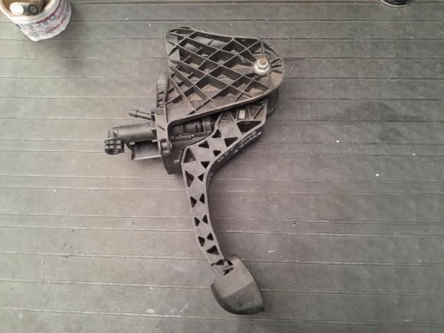 bontott VW GOLF V Gázpedál (Elektromos)