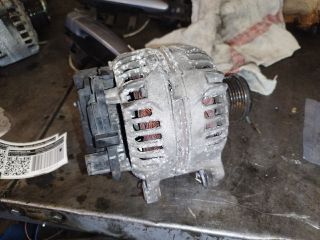 bontott VW GOLF V Generátor