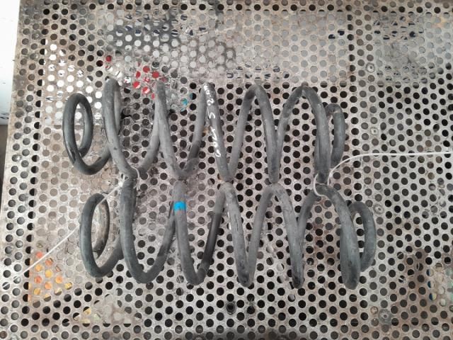 bontott VW GOLF V Hátsó Rugó