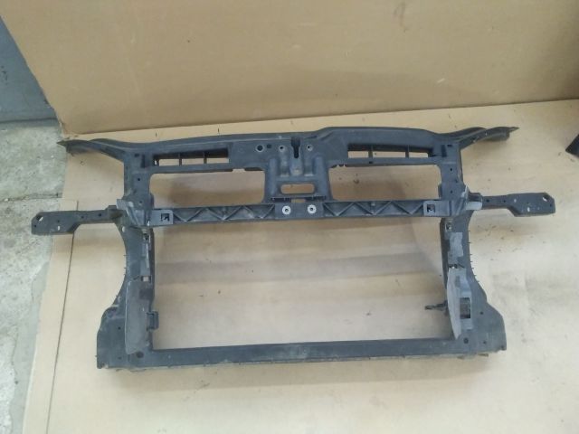 bontott VW GOLF V Homlokfal (Üres lemez)