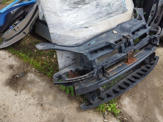 bontott VW GOLF V Homlokfal (Üres lemez)