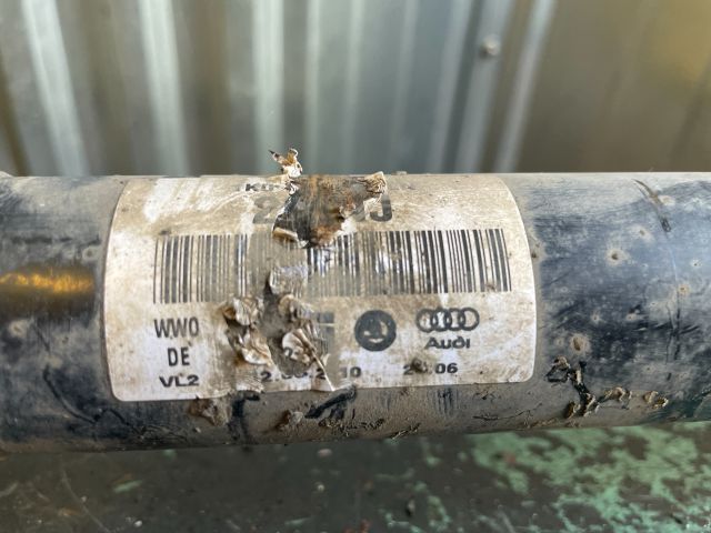 bontott VW GOLF V Jobb Féltengely