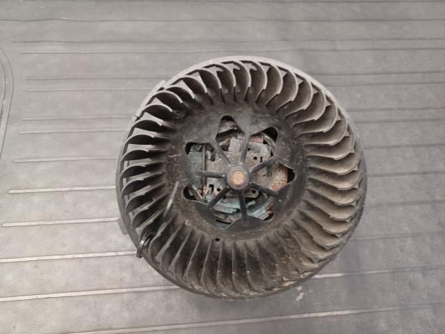 bontott VW GOLF V Klímahűtő Ventilátor