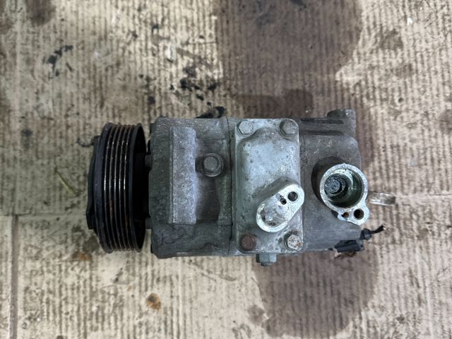 bontott VW GOLF V Klímakompresszor