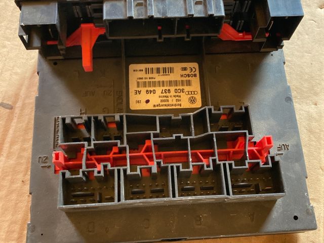 bontott VW GOLF V Komfort Elektronika