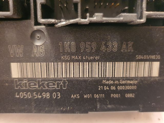 bontott VW GOLF V Komfort Elektronika