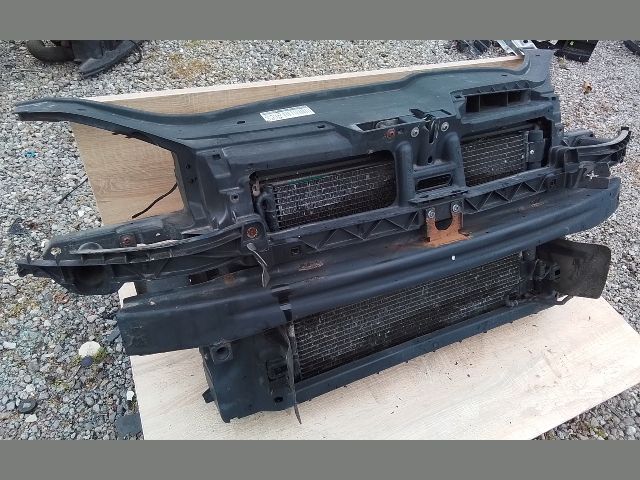 bontott VW GOLF V Komplett Homlokfal (Részeivel)